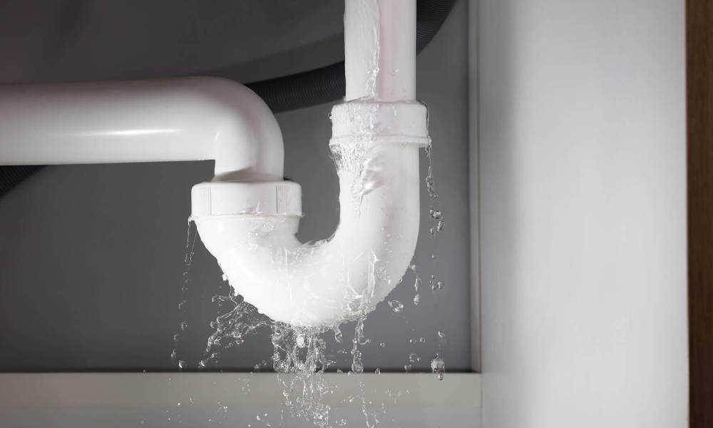 Causes and Solutions for Water Leakage